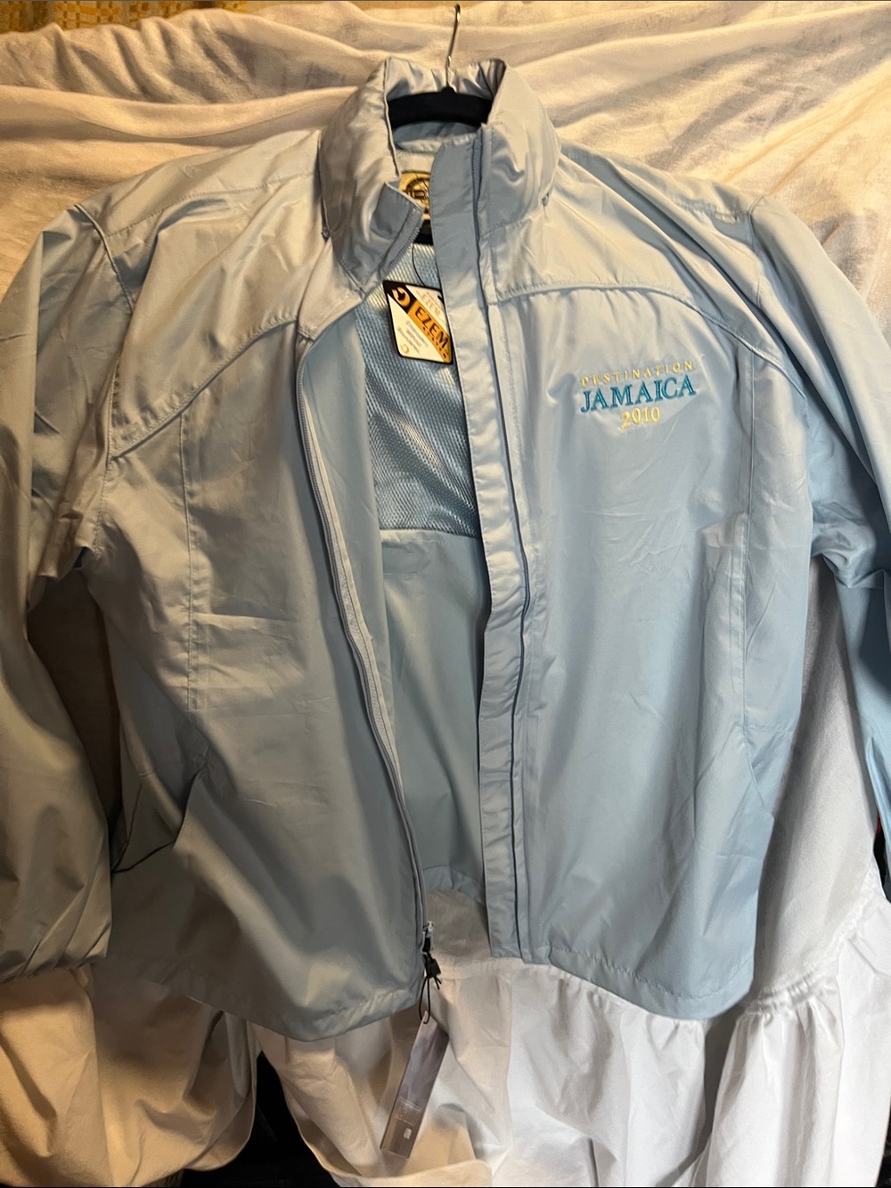 NWT Jamaica Embroidered Light Blue Windbreaker Jacket 21”-22”